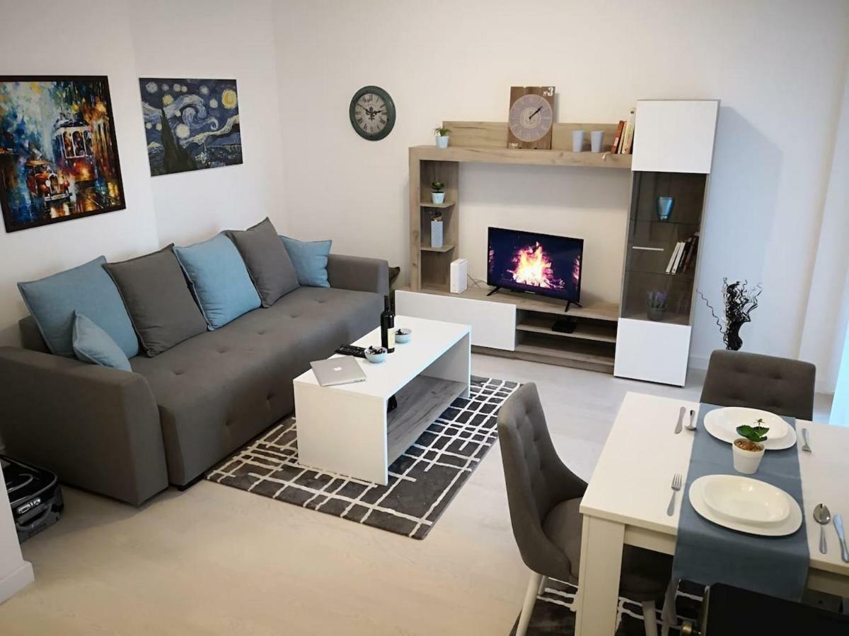 Vasa Central Studio Novi Sad Luaran gambar
